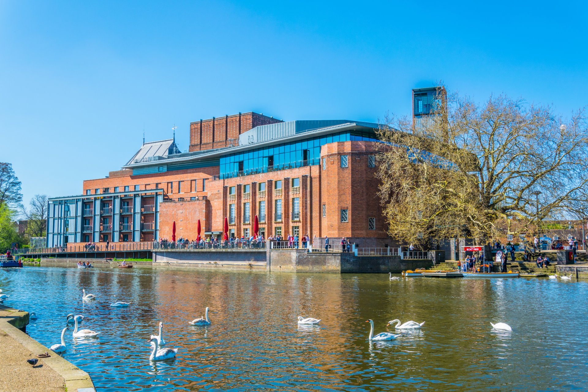 Stratford-upon-Avon, Stratford-on-Avon